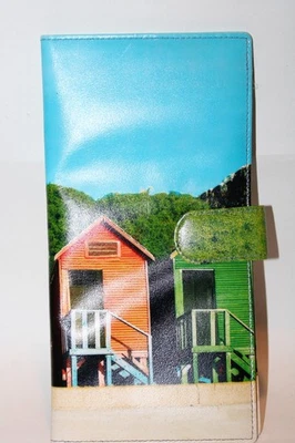 Soporte de viaje con cierre de lengüeta de cuero graffiti Style7354 Col Blue Multi cabañas de playa - Imagen 1 de 3