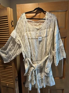 New Lace Poelle Tunic - Picture 1 of 4