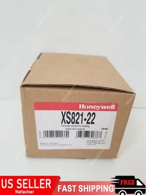 Honeywell  terminal socket for analog inputs and outputs xs821-22 US Free TAX - Image 1 of 3