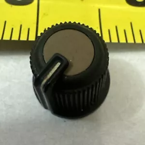 Vintage PEAVEY Stereo Powered MIXING CONSOLE - Replacement Knob - Picture 1 of 5