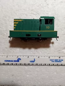 MARX HO #10 WESTERN PACIFIC SWITCHER POWERED - Picture 1 of 4
