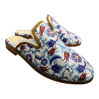 Handmade Rug Slipper US-9 (EU-39) (sole-hard leather. lining-leather) for Women - Image 1 of 4