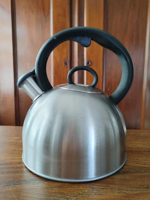 Stainless Steel Cuisinart WHISTLING Tea Kettle w/Black Handle - 2 Quart - Image 1 of 4