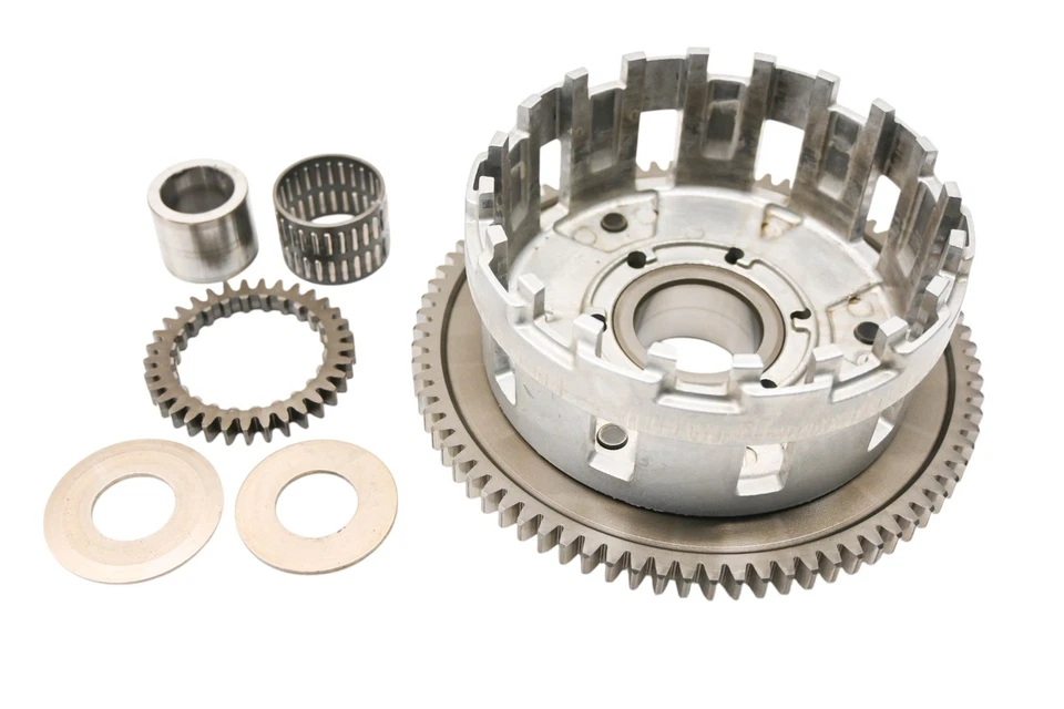 05 Suzuki GSXR600 Clutch Basket - Image 1 of 3