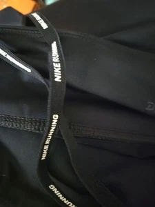 Girls L (12-14) Nike Black Ankle Leg Running Pants Inside Draw String - Picture 1 of 7