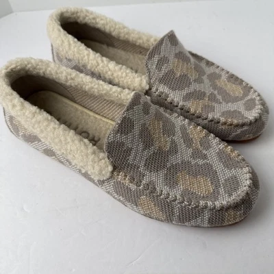 Rothys The Slipper Cozy Cat Beige/Taupe Slip On Shoe Womens Size 7 - Image 1 of 4