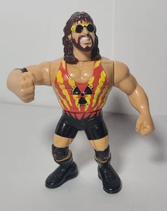 1991 Vintage WWF WWE Hasbro Adam Bomb Series 11 Action Figure Green Card Rare - Picture 1 of 8