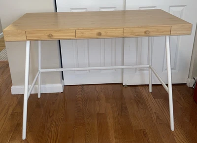 Ikea LILLASEN Desk bamboo 40 1/8x19 1/4 " 902.782.77 - Image 1 of 4