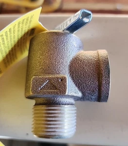 WATTS M335-030 / BOILER RELIEF VALVE / 3/4” NPT / 30PSI / NEW!!!🇺🇸 - Picture 1 of 2