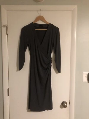 Vestido envolvente gris Max And Cleo talla pequeña Foto 1 de 3