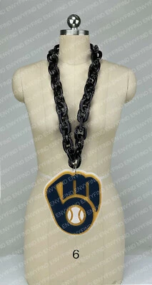 New MLB Milwaukee Brewers Jumbo Big Black Fan Chain Necklace Foam MI USA - Image 1 of 3