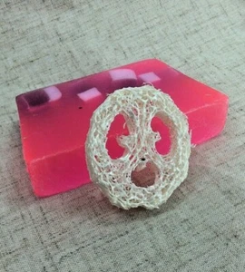 Vegan,Cruelty Free Soap Bar 95g with 1cm Loofah Soap Drier  - Pink Champagne - Picture 1 of 7