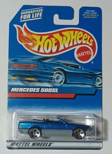 1999 134 Mercedes 500SL Blue Convertible Hot Wheels Rare Vintage On Card
