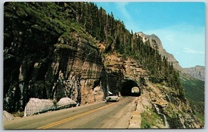 Postal Montana Glacier National Park Going to the Sun Mountain Road Tunnel MT - Imagen 1 de 2