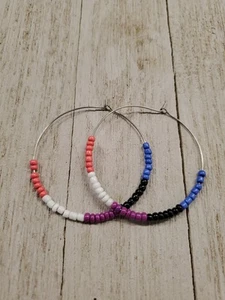 Pendientes fluidos de género Pendientes de aro fluidos de género Orgullo LGBTQ - Imagen 1 de 1