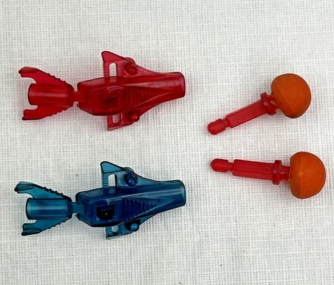 MEGO Micronauts GALACTIC WARRIOR Missile Launchers Red & Blue with Missiles 1976 Cover