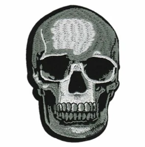 Skull Realistic Embroidered Patch S030P - Picture 1 of 2