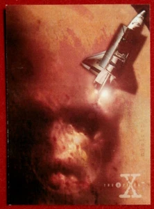 X-FILES - SEASON ONE - Card #18 - SPACE - Topps - 1996 - Picture 1 of 2