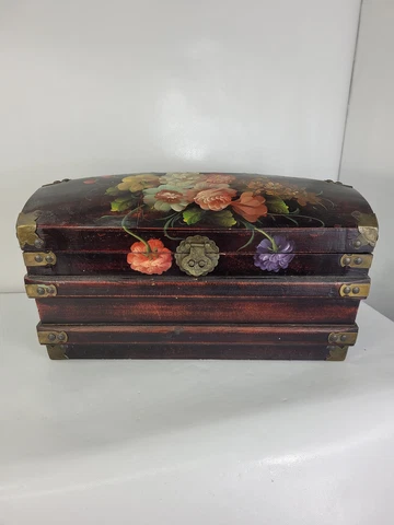 Vintage Tole Treasure Chest Wood lined  Box Folk Art Flowers Botanical Cover