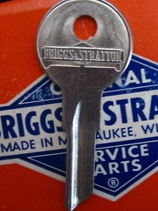 BRIGGS & STRATTON *Round* OEM Key Blank most HARLEY DAVIDSON & INDIAN thru 1969 - Bild 1 von 2