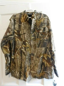REALTREE HUNTING SHIRT & PANTS, MEDIUM, WINCHESTER - Picture 1 of 12