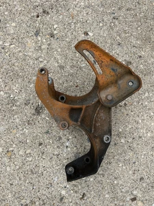 Alternator Smog Bracket E7TA 10239 AB Ford F250 E250 Van 460 7.5 V8 OEM Used - Bild 1 von 6