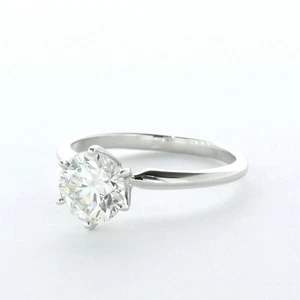 1.5 CT LAB-CREATED DIAMOND E/VS2 ROUND CUT 14K WHITE GOLD CLASSIC SOLITAIRE RING - Picture 1 of 3
