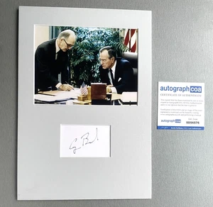 GEORGE H. W. BUSH (†2018) firmado en persona Picaporte 21x30 autógrafo certificado de autenticidad certificado de autenticidad - Imagen 1 de 2