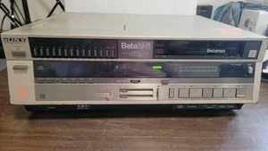Sony SL-5200 Betahi-fi Betamax VHS Player - Picture 1 of 7