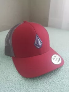 VOLCOM hat STONE BURGUNDY SNAPBACK CAP - Picture 1 of 8