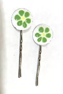 Bobby Pin set -GUILLOCHE ENAMEL GREEN DAISY FLOWER ACCENT- RHODIUM PLATE - Picture 1 of 4