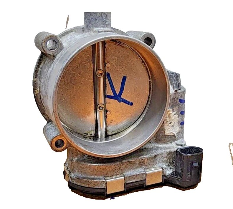 Cuerpo del acelerador Bosch 077133062A OEM Audi VW Phaeton Touareg A4 A6 A8 S4 S5 S6 S8 Foto 1 de 4