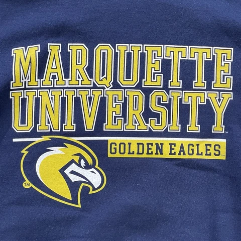MARQUETTE UNIVERSITY ~ GOLDEN EAGLES ~ Large Navy Pullover Sweatshirt ~ NWOT Cover