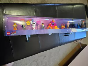 The Lego Movie Promotional Display Case - Picture 1 of 4