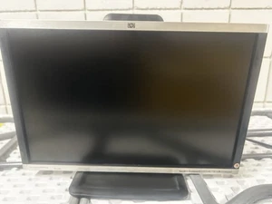HP LA2205WG 22 inch Widescreen LCD Monitor - Picture 1 of 2
