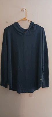 Top ligero con capucha XERSION azul manga larga 1X para mujer Foto 1 de 4