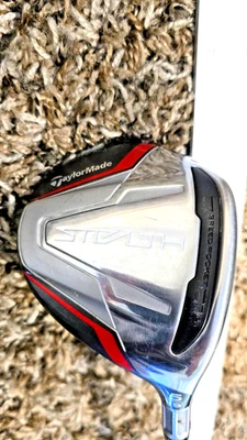 Taco feminino TaylorMade STEALTH 19* 5 madeira feminino grafite 35 pol. eixo HC muito bom - Imagem 1 de 4