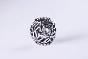 Genuino Pandora Plata Esterlina Flor Silvestre Calado Dije - 790890 - Imagen 1 de 3