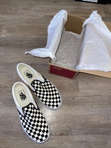 checker slip on vans