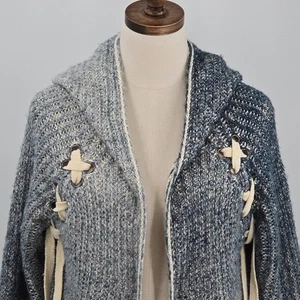 Moda Ropa y Accesorios Cárdigan Plumero Frente Abierto L/XL Azul y Beige Capucha - Imagen 1 de 8