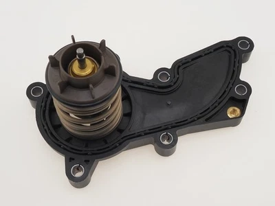 Genuine Audi Thermostat Unit 06E-121-111-AT - Image 1 of 4