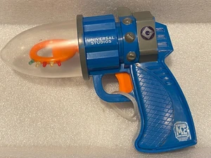 Universal Studios Despicable Me Minion Mayhem Blaster mit Sound & Licht gebraucht xx1 - Bild 1 von 4