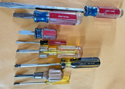 Vintage Screwdriver Lot/8 Various Ratcher Craftsman Fuller, Stanley.  HT#488 - Image 1 of 4