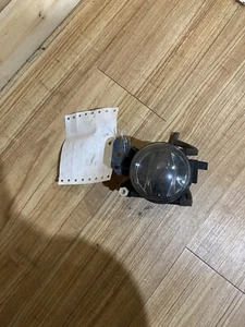 Passenger Right Corner/Park Light Fog-driving Fits 06-10 BMW M5 269334 - Picture 1 of 4