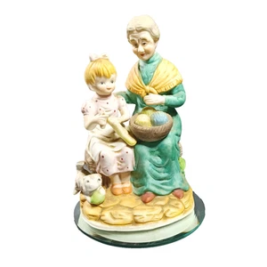Vintage Bisque Porcelain Statue~ Grandmother & Redhead Child, Knitting, Decor - Bild 1 von 10