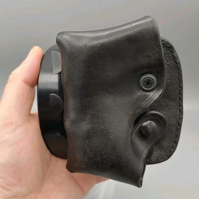 Soporte magnético triple K de cuero para paleta y puño de mano negro 9MM/40 #967 GRP61 Foto 1 de 4