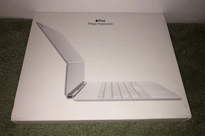 New Sealed Apple Magic Keyboard for iPad Air 13-inch M2 & M3 White MDFW4LL/A - Image 1 of 3