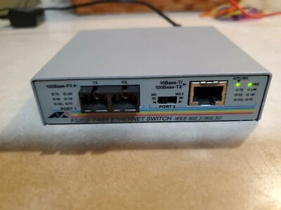 ALLIED TELESYN AT-FS202 FAST ETHERNET SWITCH WITH PLUG - Image 1 of 2