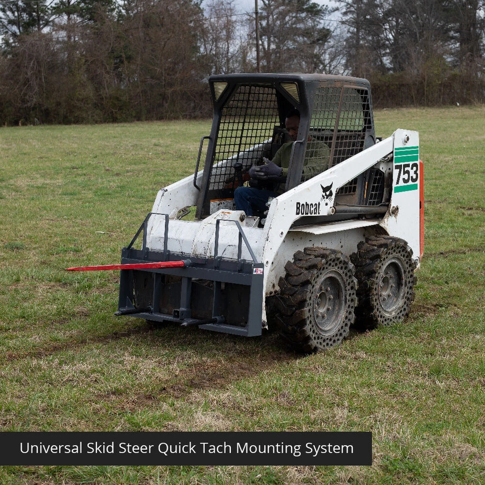 Accesorio de marco de heno paso a paso gris Titan UA hecho en Estados Unidos, lanza de heno de 49" Foto 1 de 4