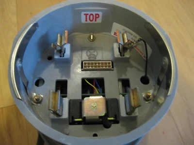 EKSTROM S-BASE 4 TERMINAL ADAPTER 37-2JHR-G2 SP4173  372JHRG2SP4173 KEYSPAN 200A - Image 1 of 4